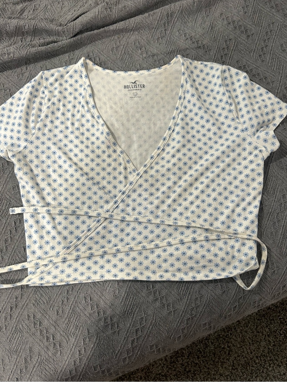 Hollister White Wrap Crop Top with Blue Daisy Print